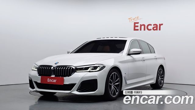 BMW 5-Series 2021 — photo 1