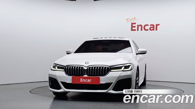 BMW 5-Series 2021 — photo 3