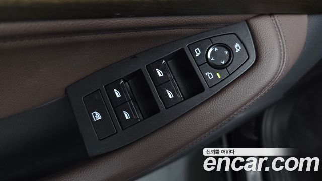 BMW 2-Series 2023 — photo 30