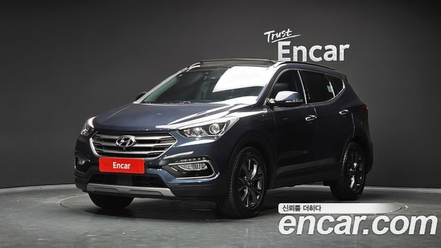 Hyundai Santafe 2016 — photo 1