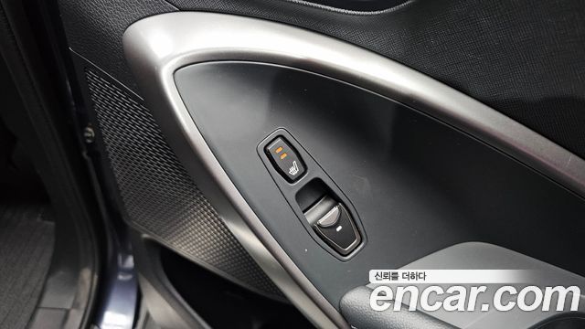 Hyundai Santafe 2016 — photo 19