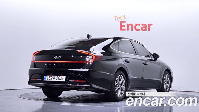 Hyundai Sonata 2022 — photo 2