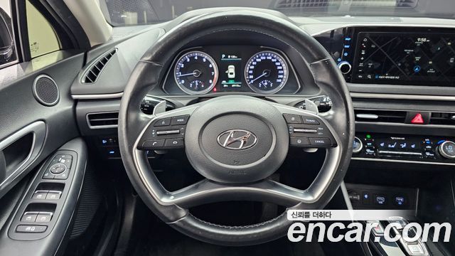 Hyundai Sonata 2022 — photo 19