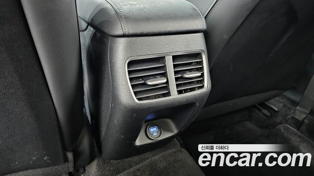 Hyundai Sonata 2022 — photo 25