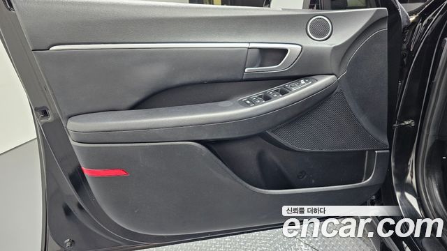 Hyundai Sonata 2022 — photo 14