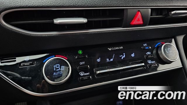 Hyundai Sonata 2022 — photo 33