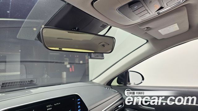 Hyundai Sonata 2022 — photo 34