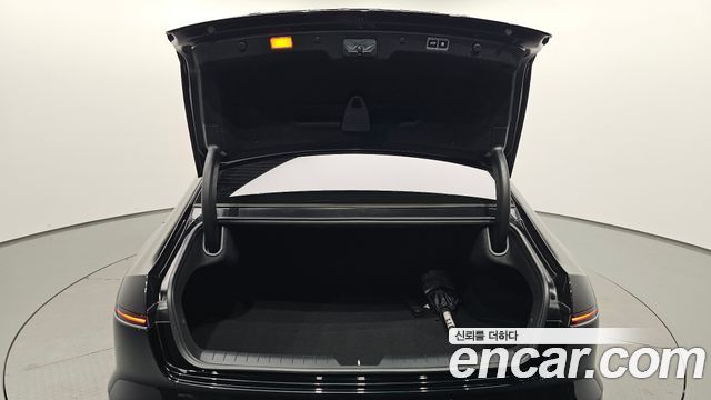 Hyundai Grandeur 2025 — photo 33