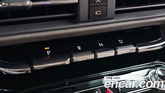 Lincoln Corsair 2021 — photo 12