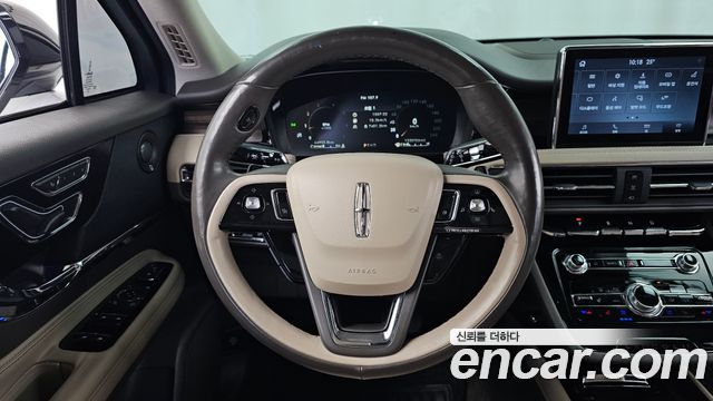 Lincoln Corsair 2021 — photo 19
