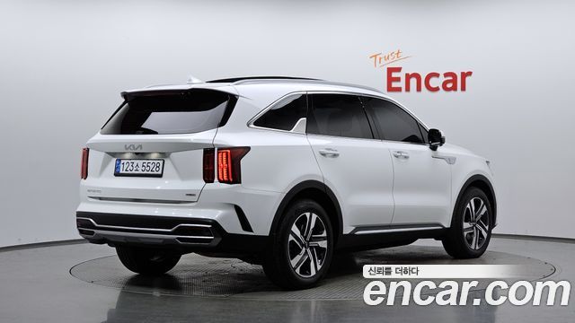 Kia Sorento 2023 — photo 2