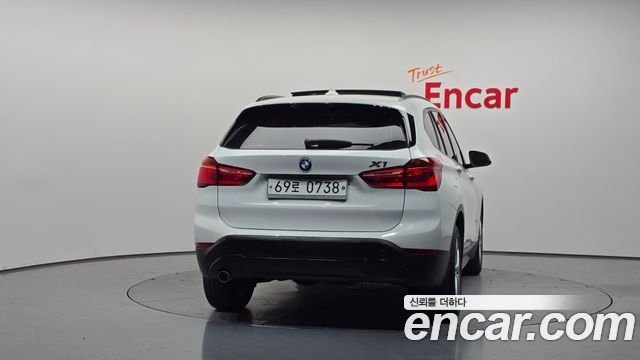 BMW X1 2016 — photo 4