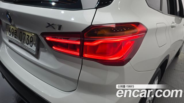 BMW X1 2016 — photo 9