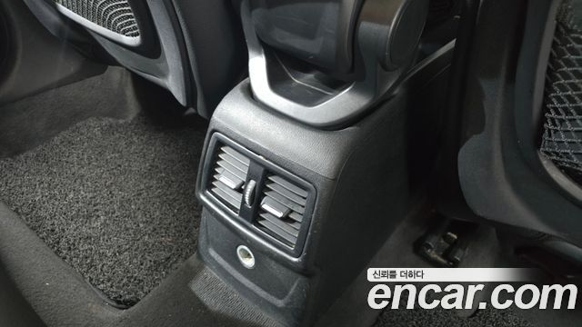 BMW X1 2016 — photo 30
