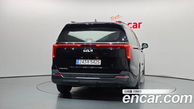 Kia Canival 2025 — photo 4