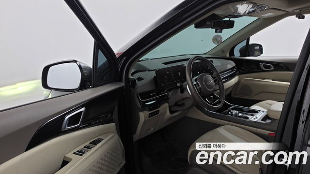 Kia Canival 2025 — photo 13