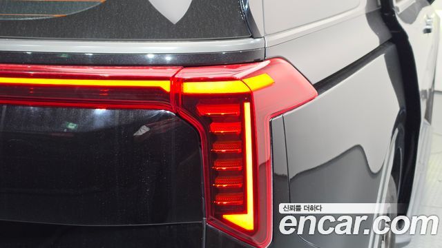 Kia Canival 2025 — photo 9