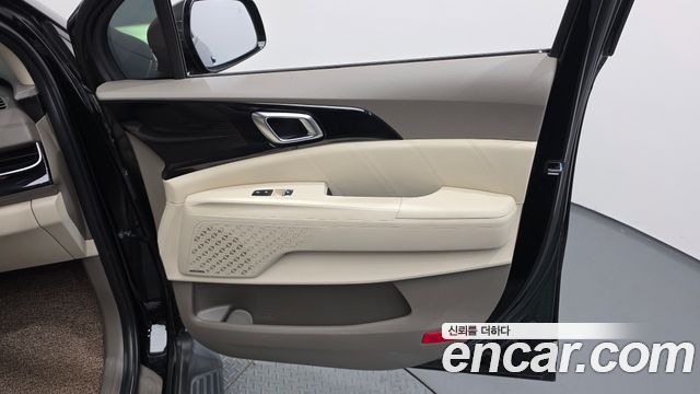 Kia Canival 2025 — photo 14
