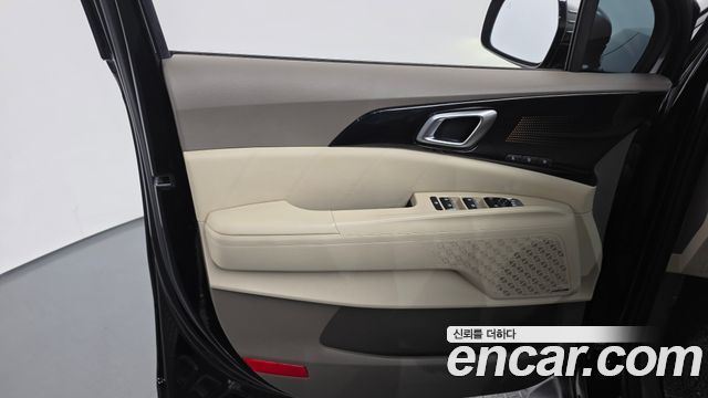Kia Canival 2025 — photo 15