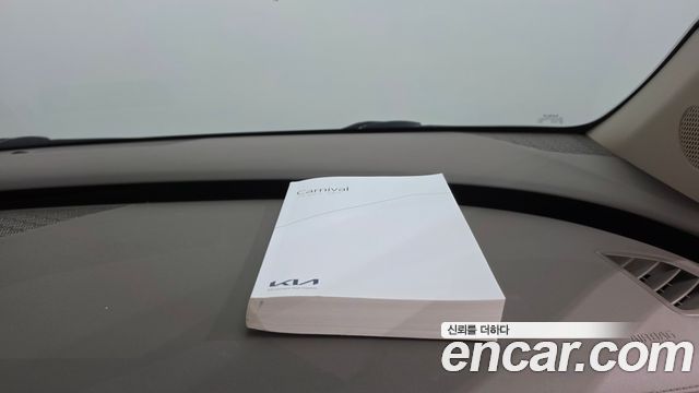 Kia Canival 2025 — photo 38