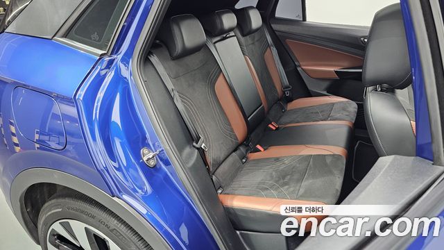 Volkswagen ID.4 2022 — photo 11