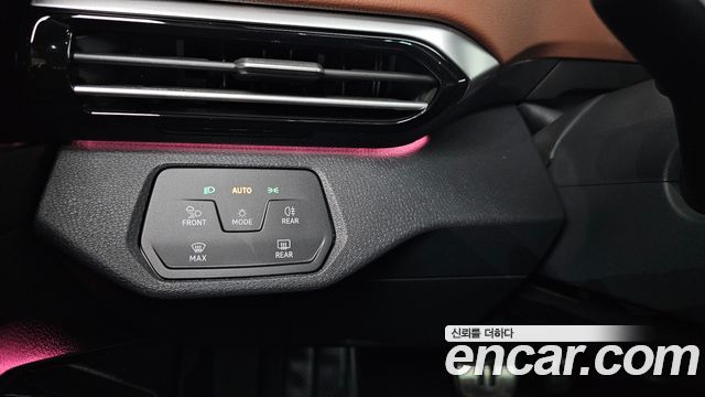 Volkswagen ID.4 2022 — photo 17