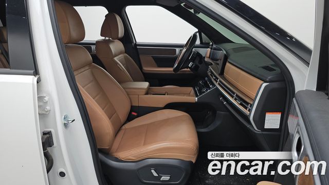Hyundai Santafe 2025 — photo 17