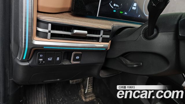 Hyundai Santafe 2025 — photo 30