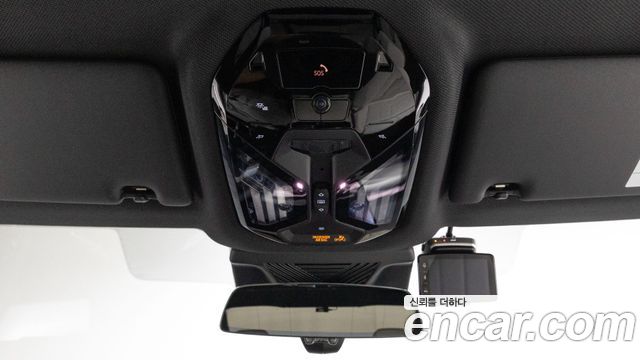 BMW i5 2025 — photo 18