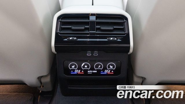 BMW i5 2025 — photo 19