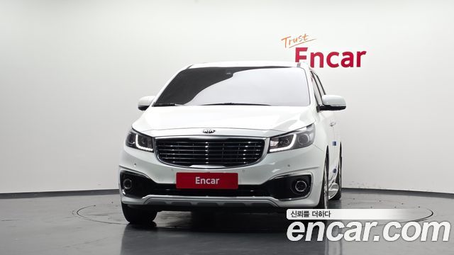 Kia Canival 2016 — photo 3