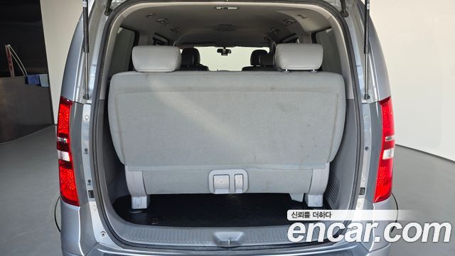 Hyundai Starex 2019 — photo 26
