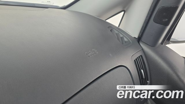 Hyundai Starex 2019 — photo 30