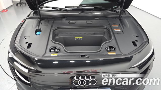Audi A6 e-Tron 2025 — photo 6