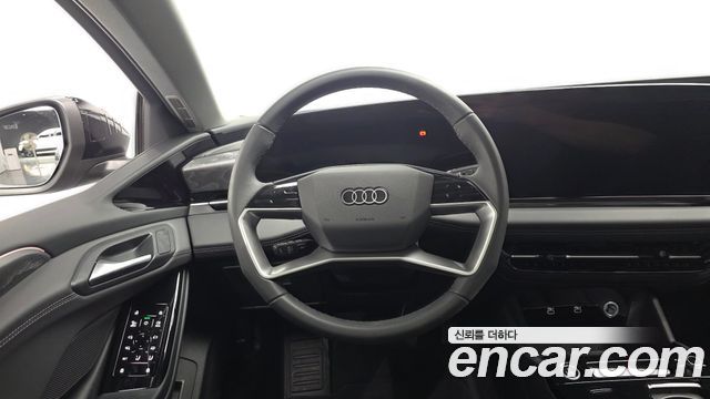 Audi A6 e-Tron 2025 — photo 12