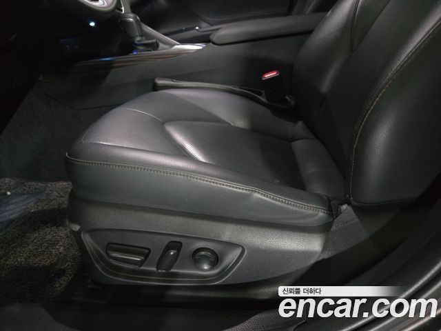 Toyota Camry 2018 — photo 13