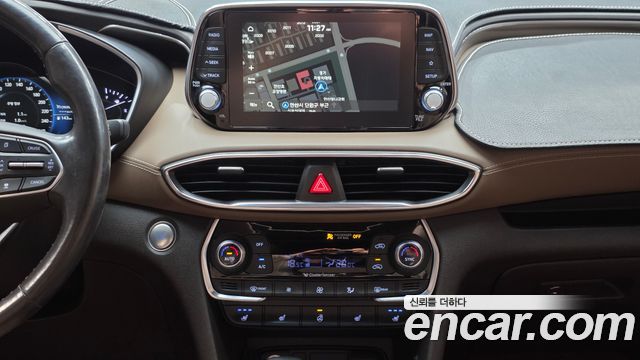 Hyundai Santafe 2020 — photo 18