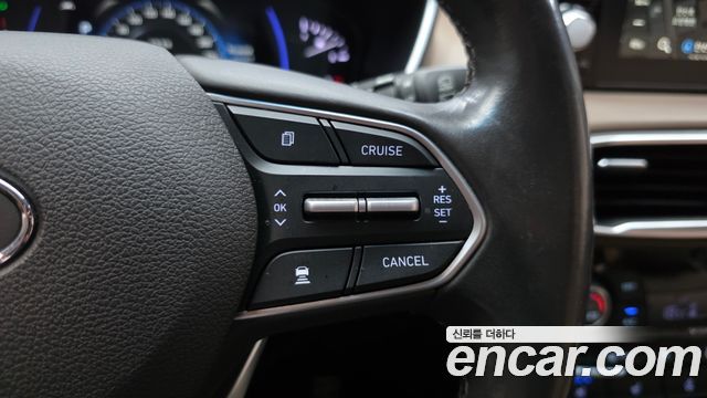 Hyundai Santafe 2020 — photo 22
