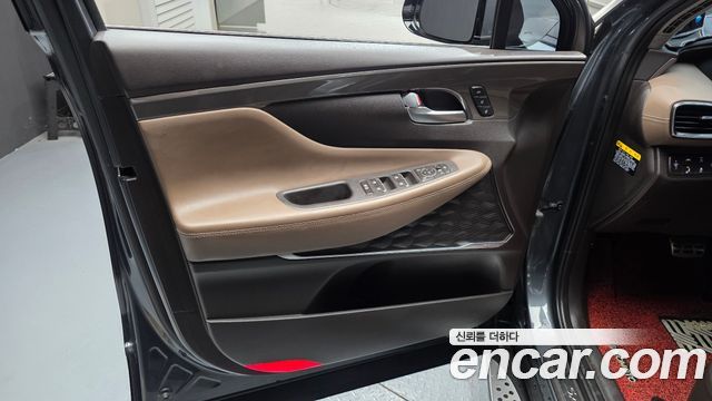 Hyundai Santafe 2020 — photo 14