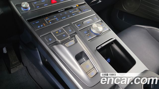 Hyundai Nexo 2021 — photo 9