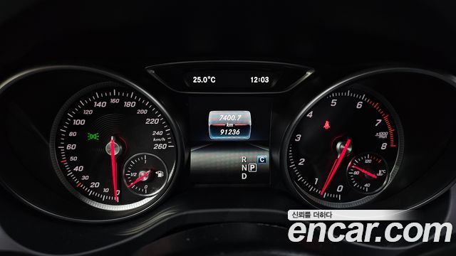 Mercedes-Benz CLA-Class 2019 — photo 8