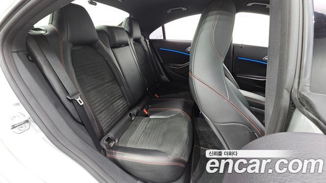 Mercedes-Benz CLA-Class 2019 — photo 11