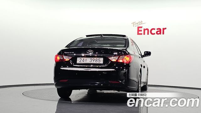 Hyundai Sonata 2014 — photo 4