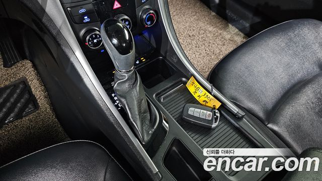 Hyundai Sonata 2014 — photo 12