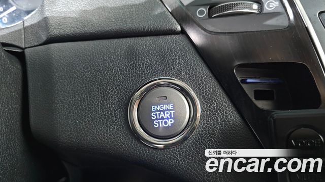Hyundai Sonata 2014 — photo 25