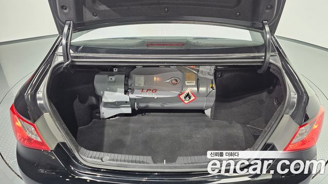 Hyundai Sonata 2014 — photo 26