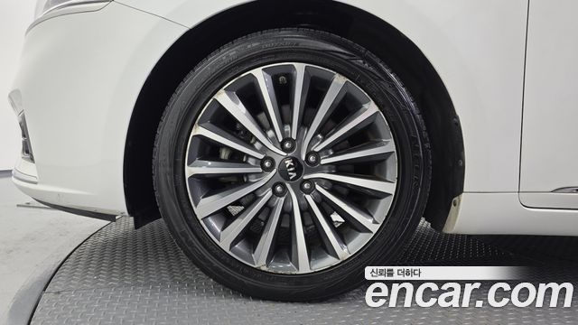 Kia K7 2016 — photo 5