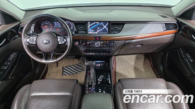 Kia K7 2016 — photo 10
