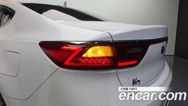 Kia K7 2016 — photo 9