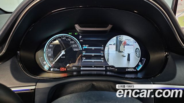Genesis GV70 2021 — photo 8